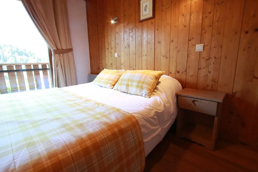 Apartment Ferienwohnung Chez Francine Notre-Dame-de-Bellecombe